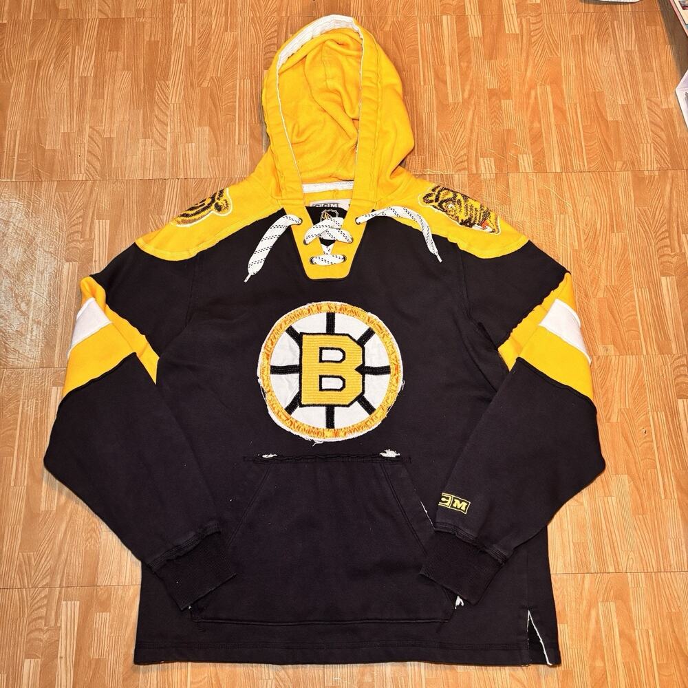 CCM Boston Bruins NHL Lace Up Hockey Hoodie Sweatshirt Men’s Medium Black Gold